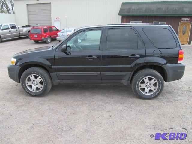 Year 2005 Make Ford Model Escape...