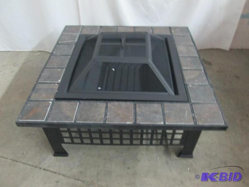 lot 5 image: Lattice 35 Deluxe Fire Pit