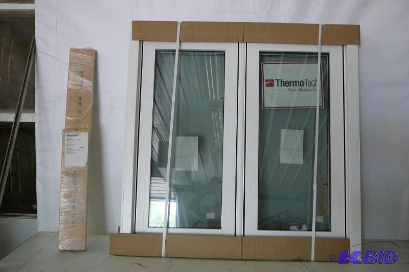 lot 19 image: Thermo- Tech window whitewhite cas...