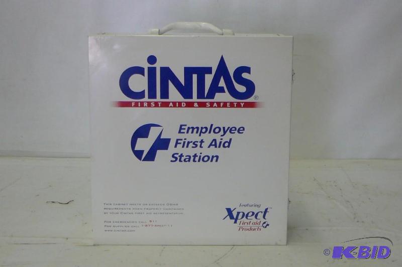 lot 5 image: Cintas&nbspFirst Aid Kit 15&quotW...