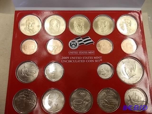 2009 US Mint Coin Set Includes Stat...