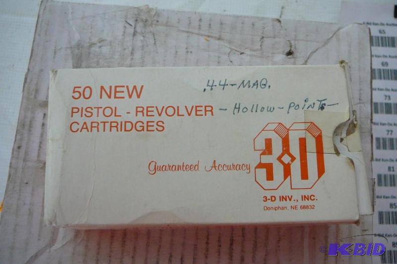 lot 70 image: 3-D INV 44 Mag. Hollow point 240gra...