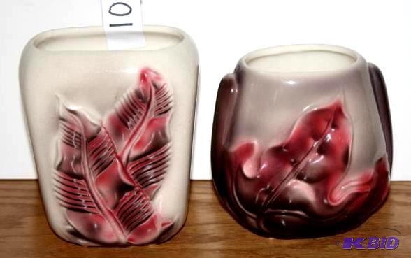lot 105 image: Deco Art Glass Vases