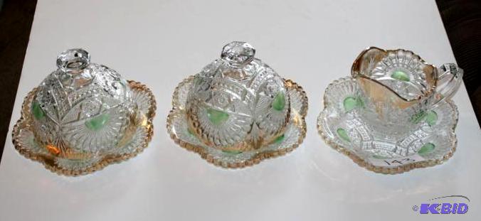 lot 143 image: U S Glass Rising Sun Butter Dish