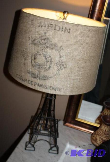 lot 160 image: Table Lamp