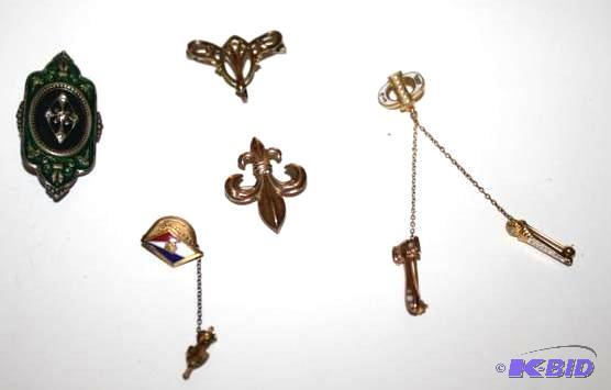 lot 183 image: Designer Pin, Sorority  Frat Pins,