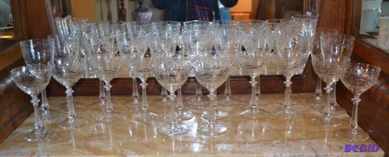 lot 267 image: Vintage Crystal Stemware, Etched