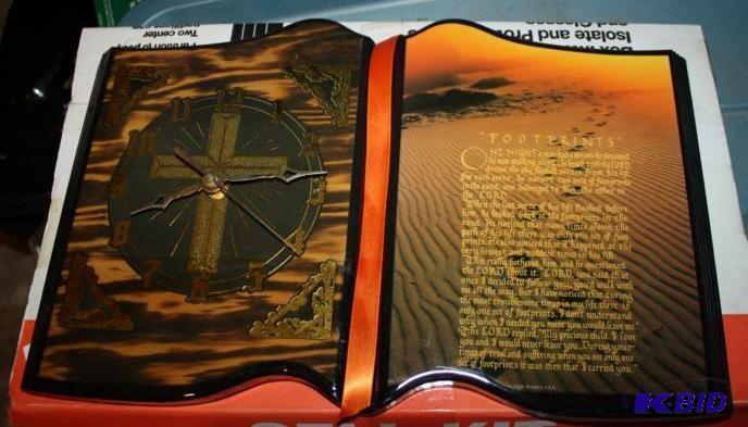 lot 279 image: Footprints Poem on Clock