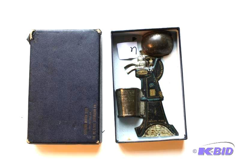 lot 36 image: Tin DeLaval Souvenier Tin Match Safe