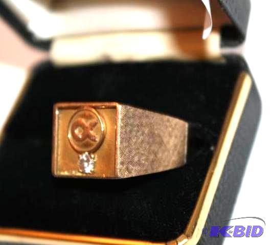 lot 42 image: 10K GOLD Ring DeLaval Logo