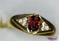 lot 6B image: 18J Gold Ring with Garnet