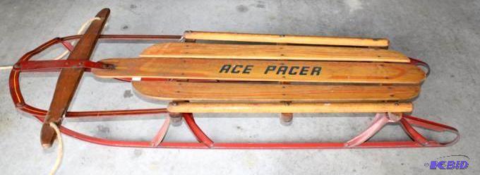 lot 73 image: Antique Sled Ace Pacer