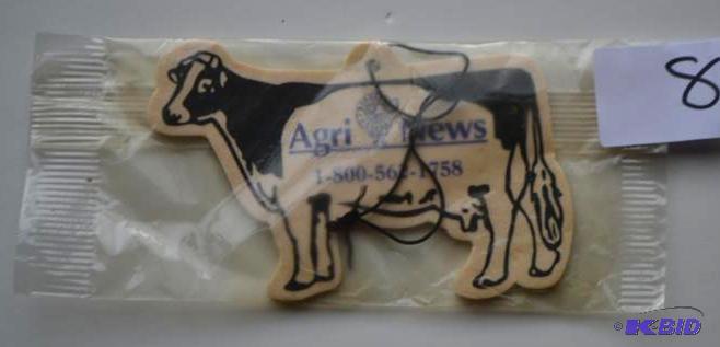 lot 86 image: Agri News Holstein Cow Air Freshner Cards NIP