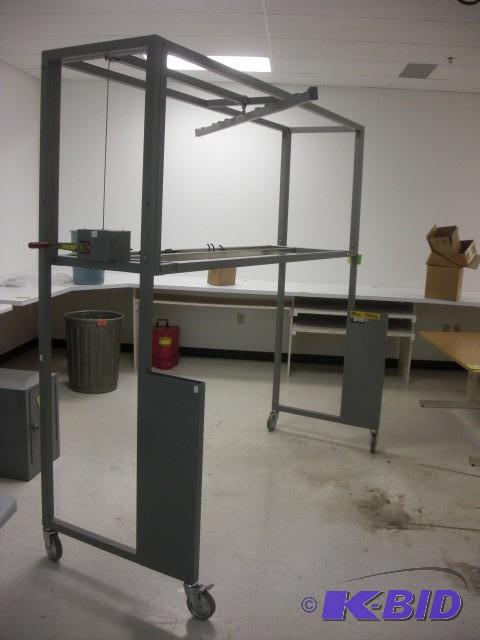 lot 10 image: Hanging Rack.. Holds up to 150KG.. ...