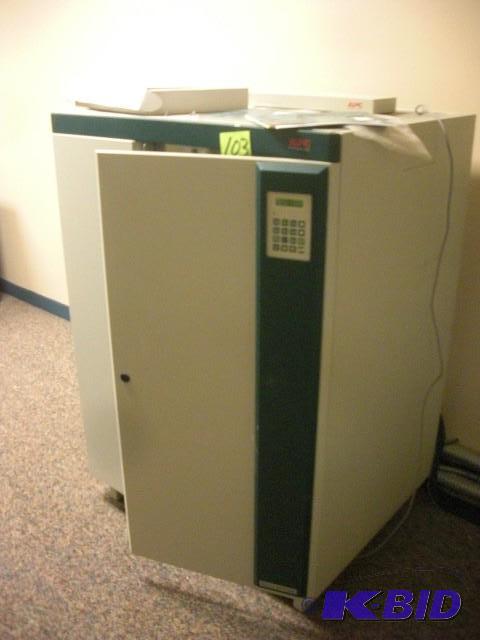 lot 103 image: APC Silicon DP330E Battery Back up....