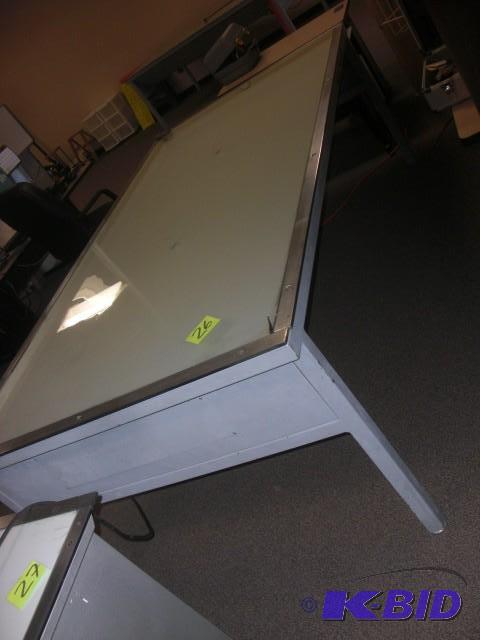 lot 26 image: Custom made light table.. 101 12 i...