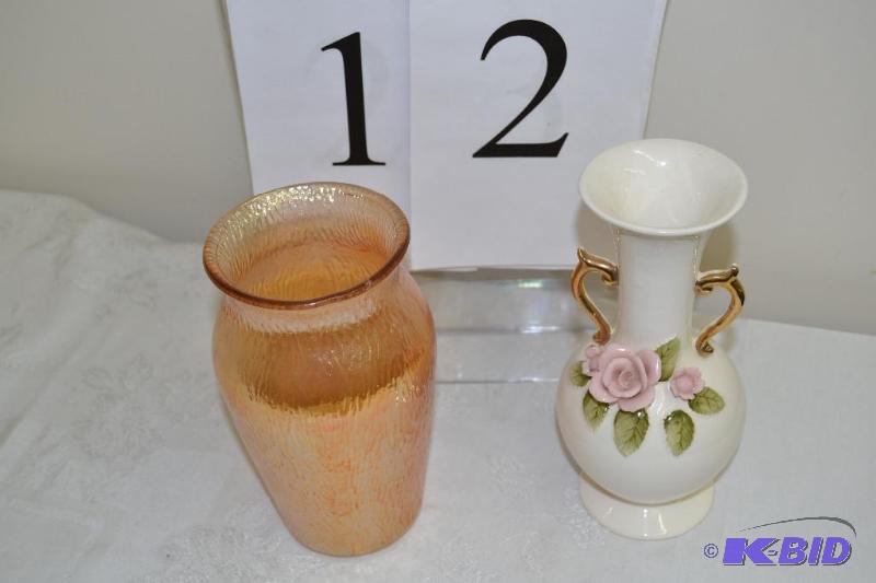 lot 12 image: vases