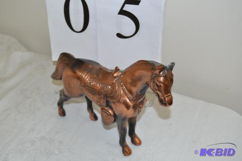 lot 5 image: Bronze Horse