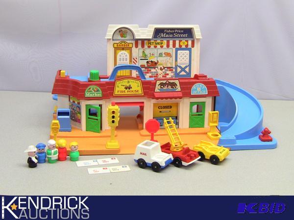 Vintage fisher price main hot sale street