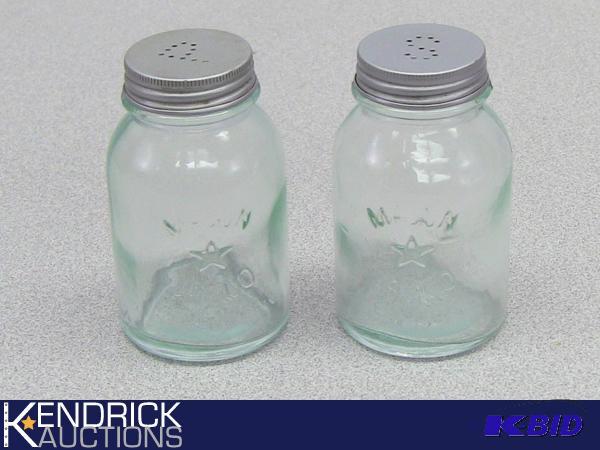 lot 143 image: Vintage Mason Jar Salt & Pepper Shakers