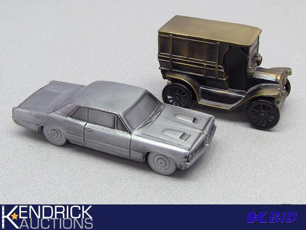 lot 29 image: Pair of Vintage Banthrico Metal Car Banks