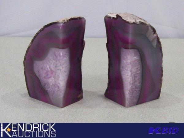 lot 52 image: Pair of Polished AgateGeode Bookends