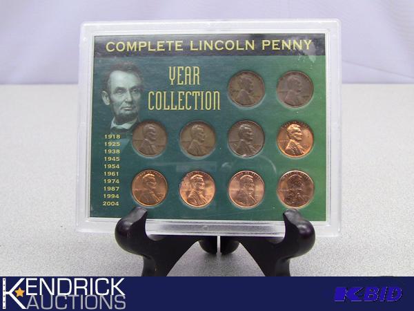 lot 71 image: Collectible Lincoln Penny Collection