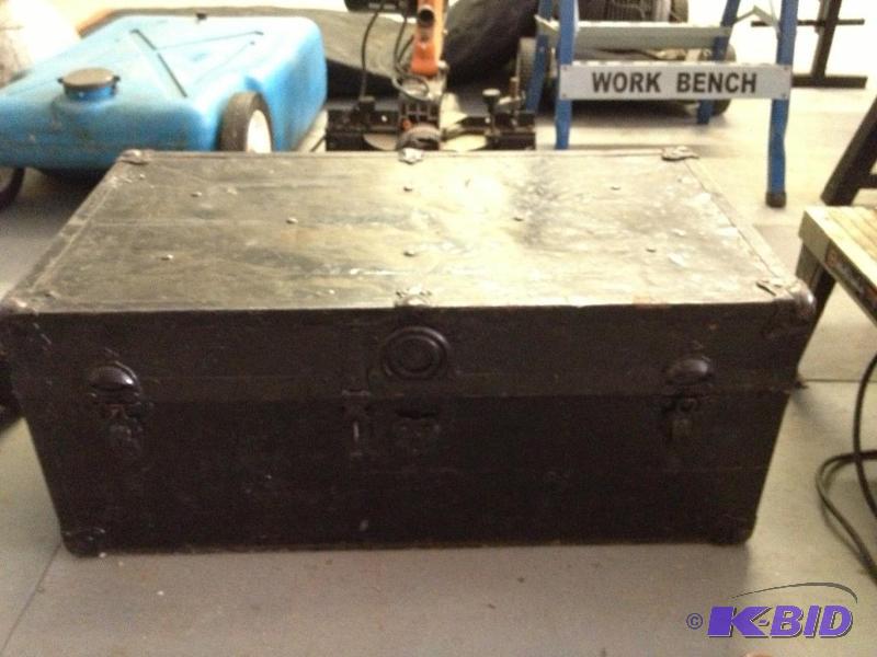lot 13 image: Black Storage Trunk