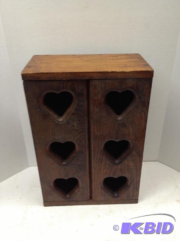 lot 27 image: Solid Wood Curio Cabinet
