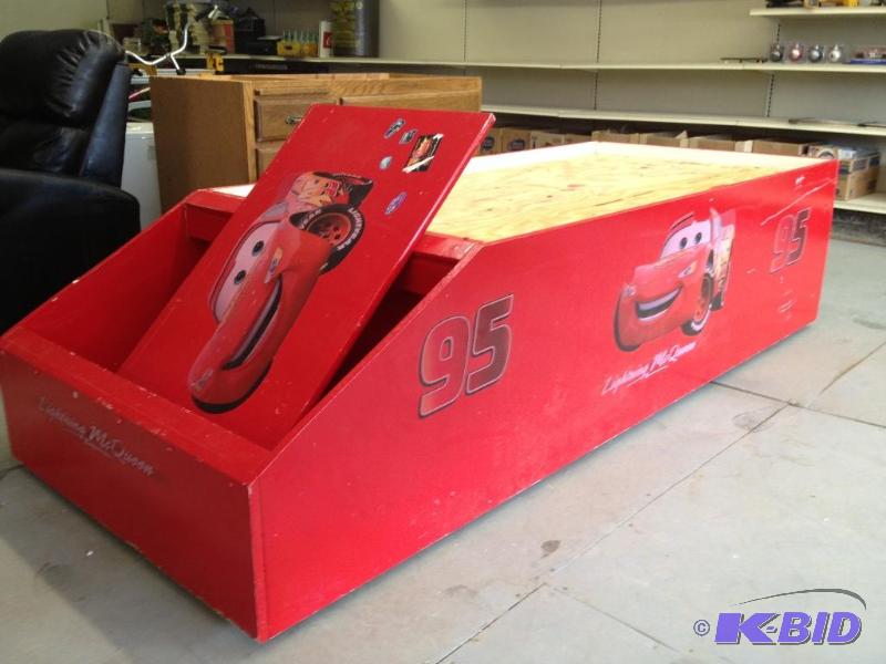 lot 5 image: Cars Lightening McQueen Twin Size Bed Frame  Toy Box