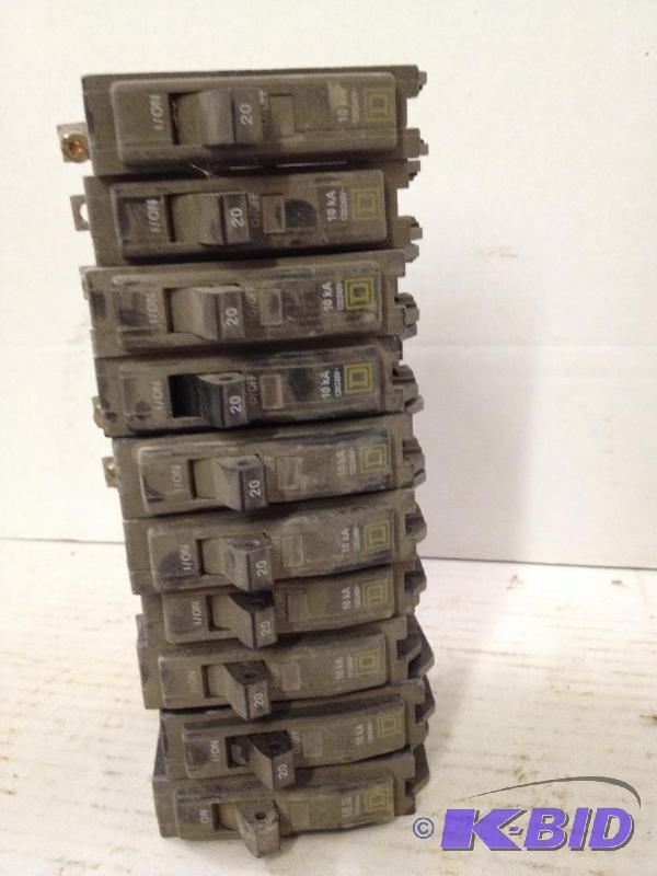 lot 74 image: Square D Type QOB Circuit Breaker 20Amp 1 Pole, Lot of 10