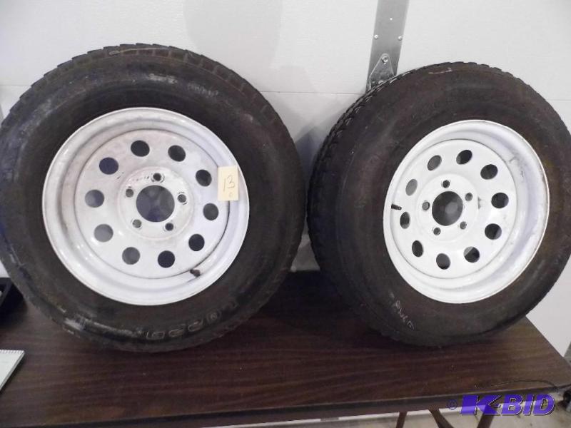 lot 13 image: Pair of Tires with Rims