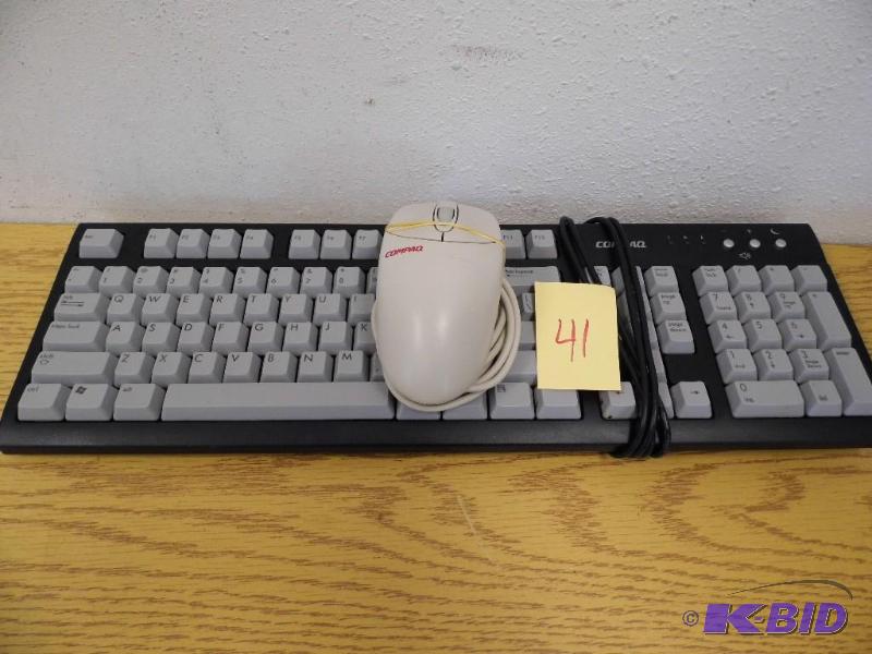 lot 41 image: Compaq Keyboard and Mouse