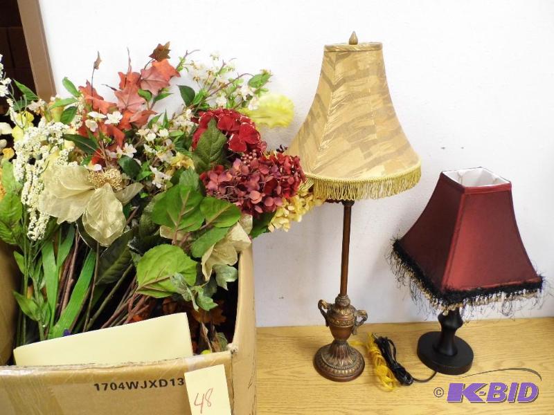 lot 48 image: Misc Flowers and Two Lamps