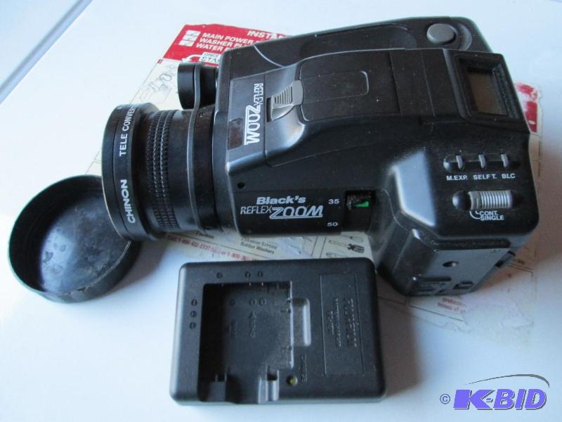lot 126 image: Chinon 35mm camera with zoom lense....