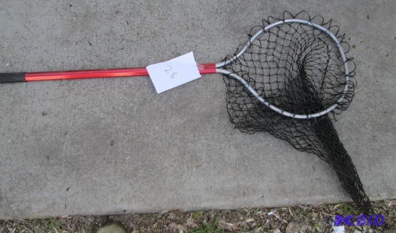 lot 28 image: Fishing net...