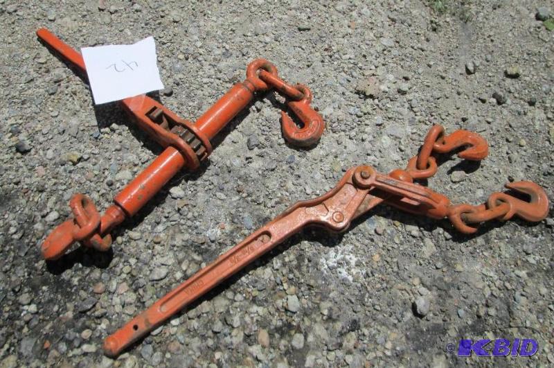 lot 42 image: pair of 516 - 38 rachet hooks...