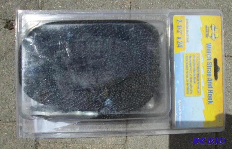 lot 47 image: New 3200 lb load winch strap and ho...
