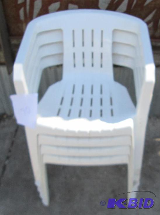 lot 70 image: Lot of 4 stacking patio chairs...