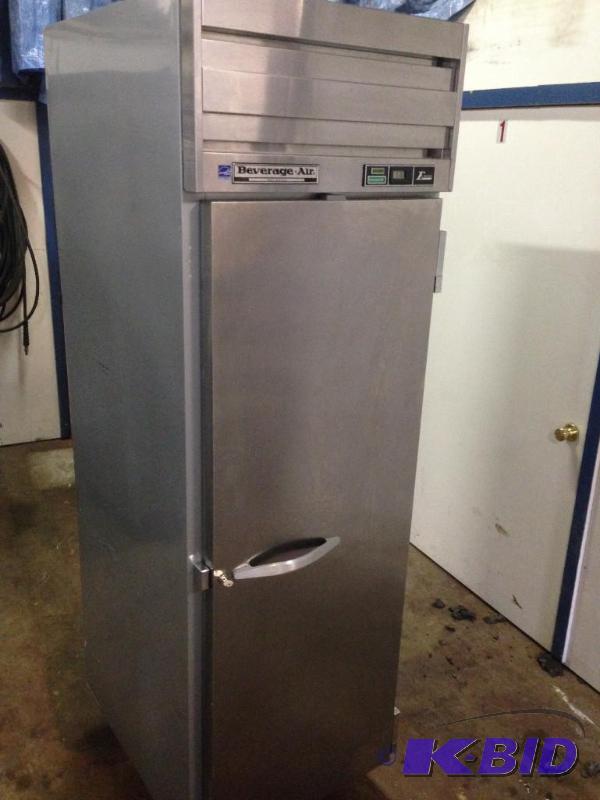 Beverage Air Stainless Steel On Wh...