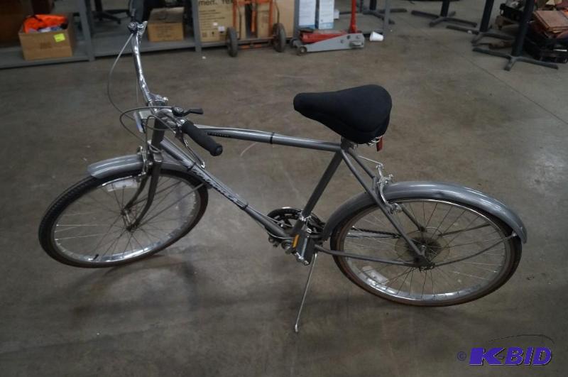 Huffy mens bicycle