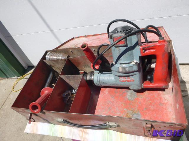 Hilti TE60 Jack Hammer with Case Te...