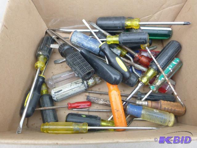 Box of Miscellaneous Screwdrivers...