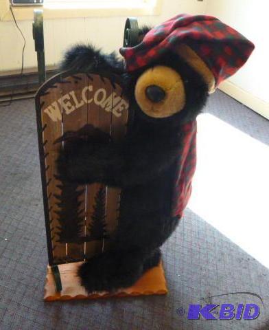 Bear Welcome Stand Sign 41&quot...