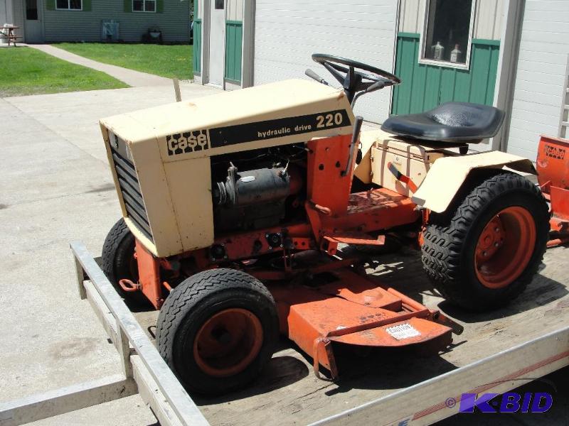 Lawn Tractor