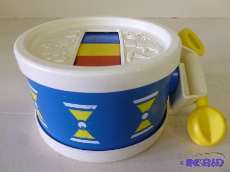 lot 135 image: Vintage 1976 Fisher Price toy drum....