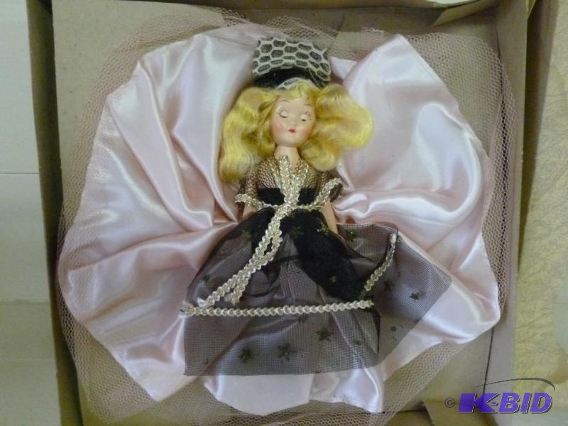 lot 140 image: Vintage open and close eye doll tha...