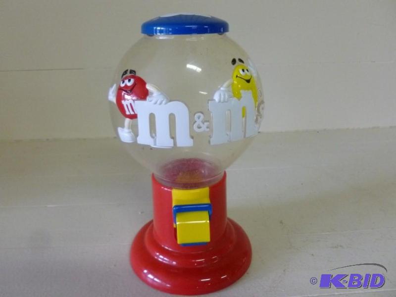 lot 147 image: Collectible M&ampM candy dispenser...