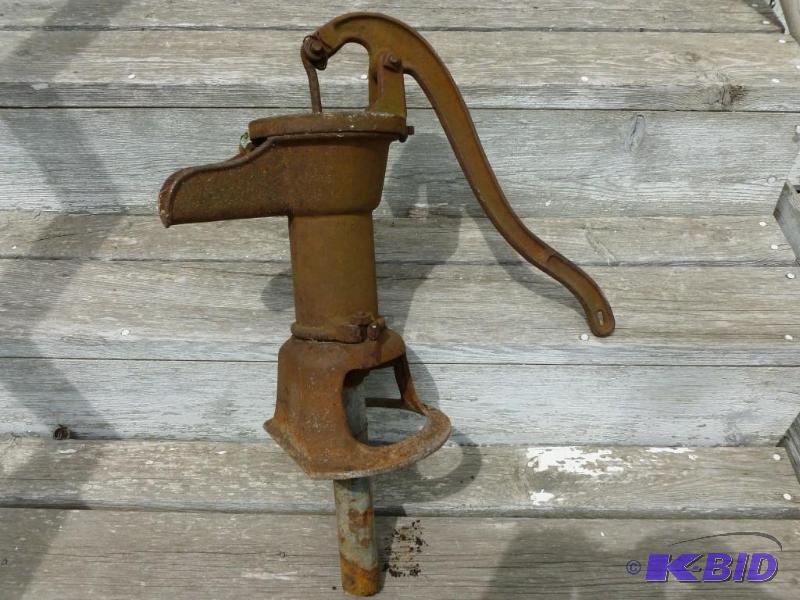 lot 180 image: Vintage Nelson Bros. Co. cast iron ...