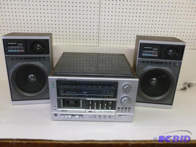 lot 193 image: Soundesign AMFM cassette recorder ...